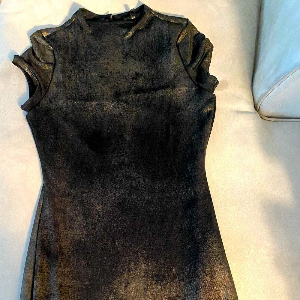Gold and Black Mettalic Short Sleeve Dress
